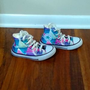 Girl's Converse